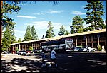 052.jpg